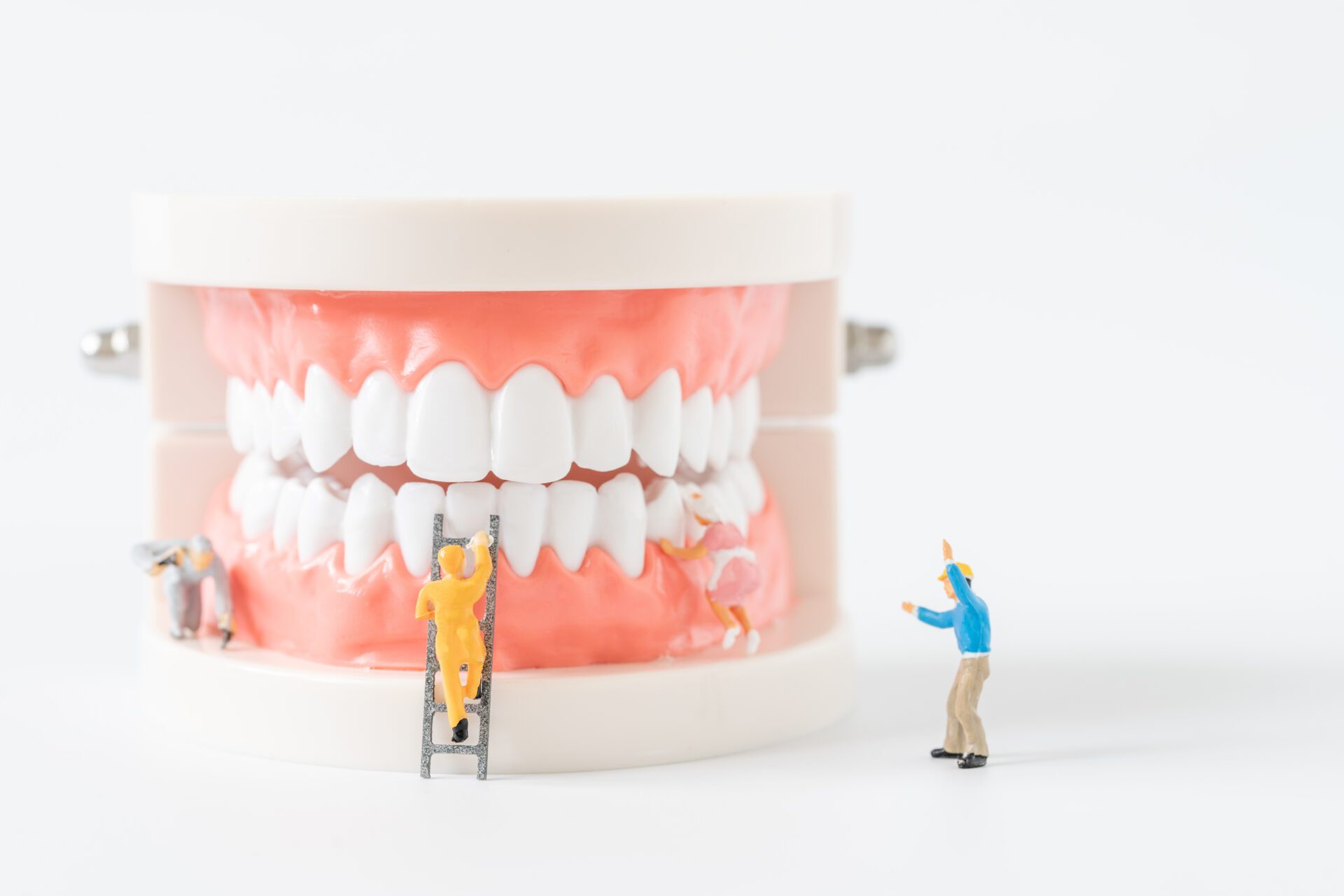 Emergency dental care in Huntsville, AL including tooth extractions